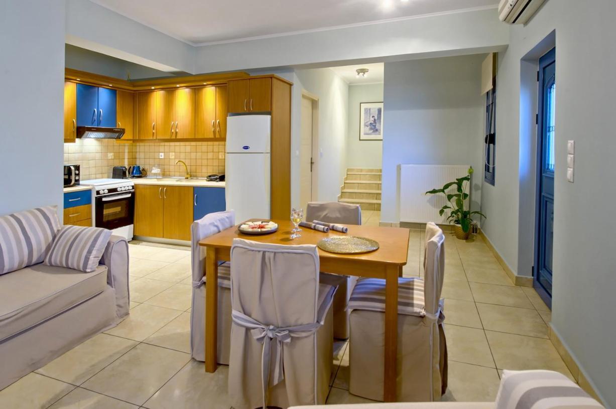 Seasight Living Apartment Плитра Экстерьер фото